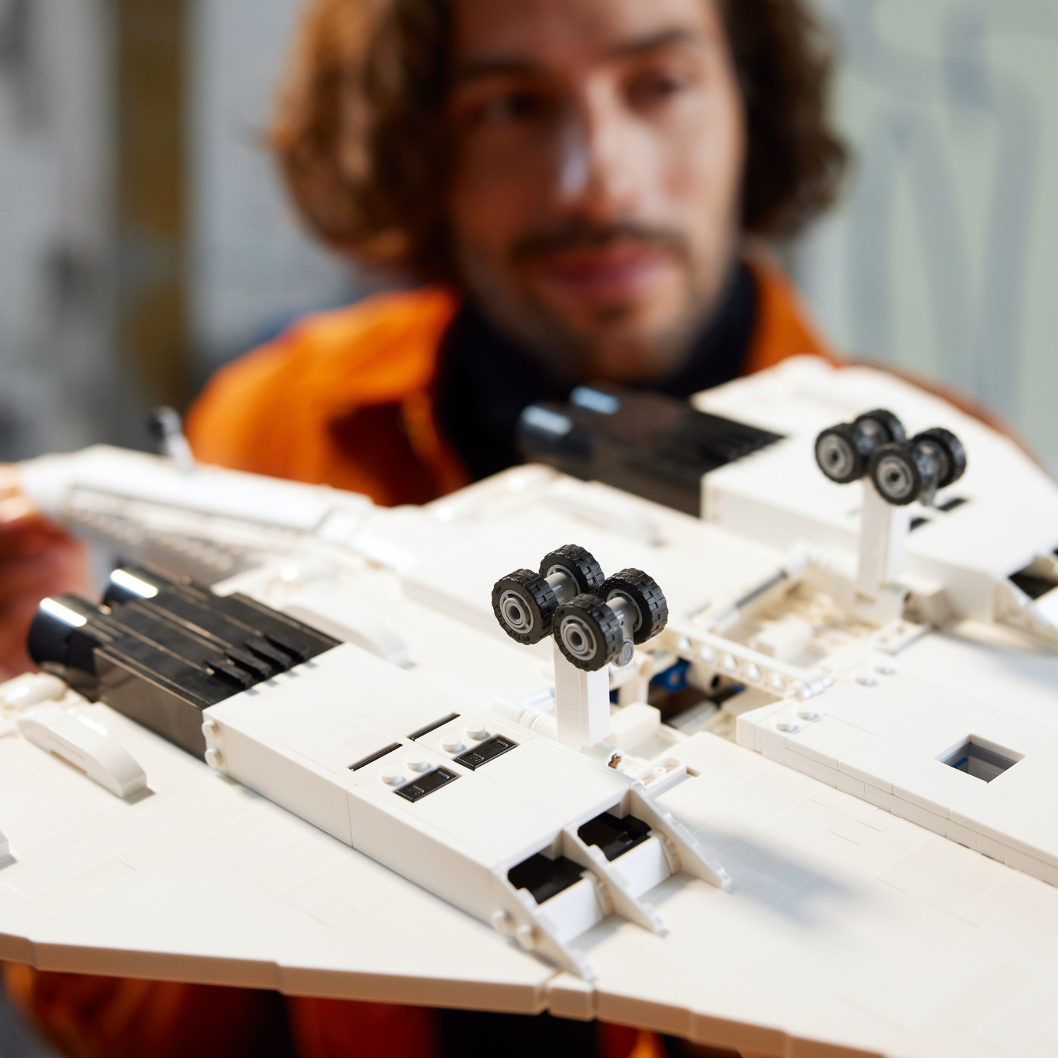 LEGO® ICONS™ Concorde