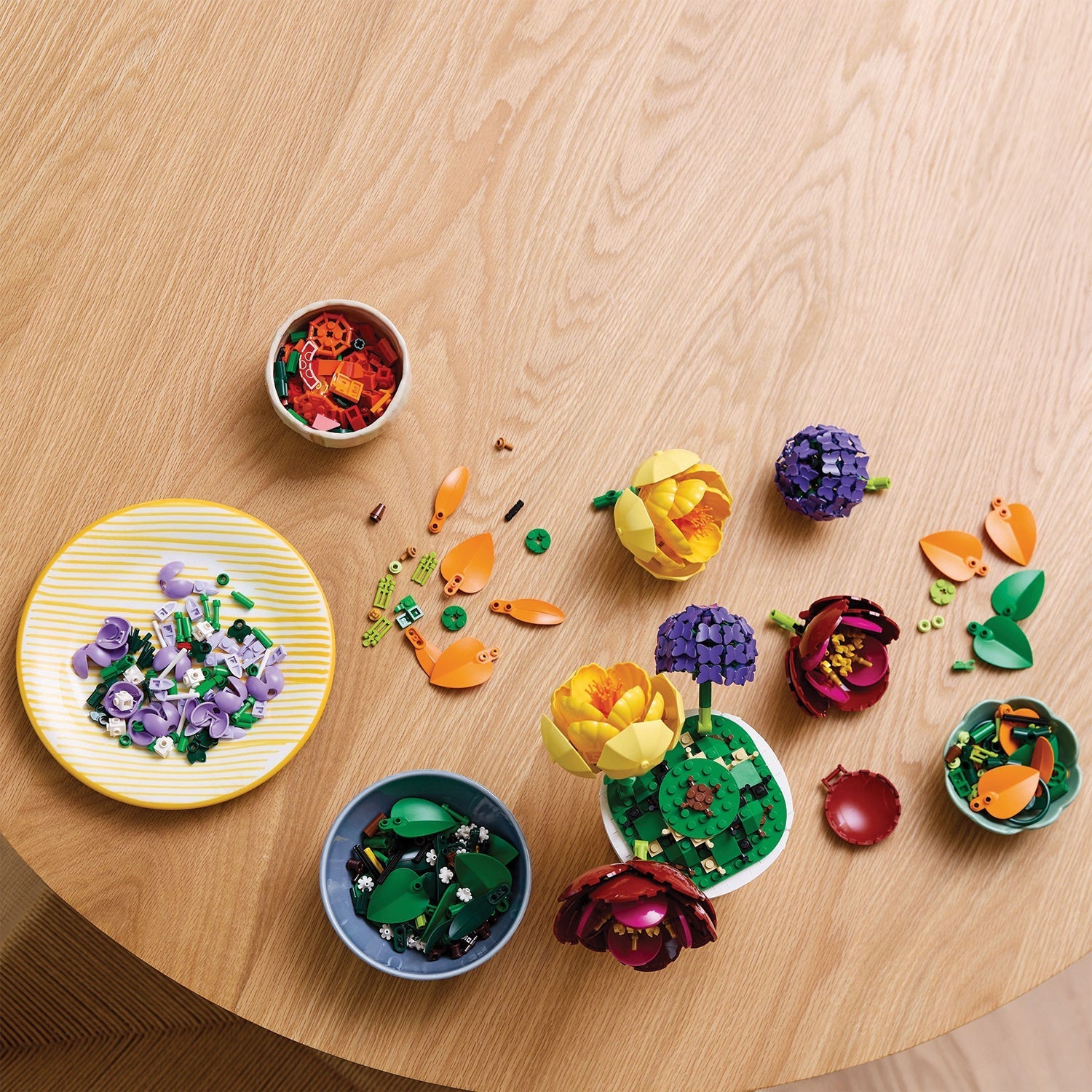 LEGO® Botanicals Flower Arrangement