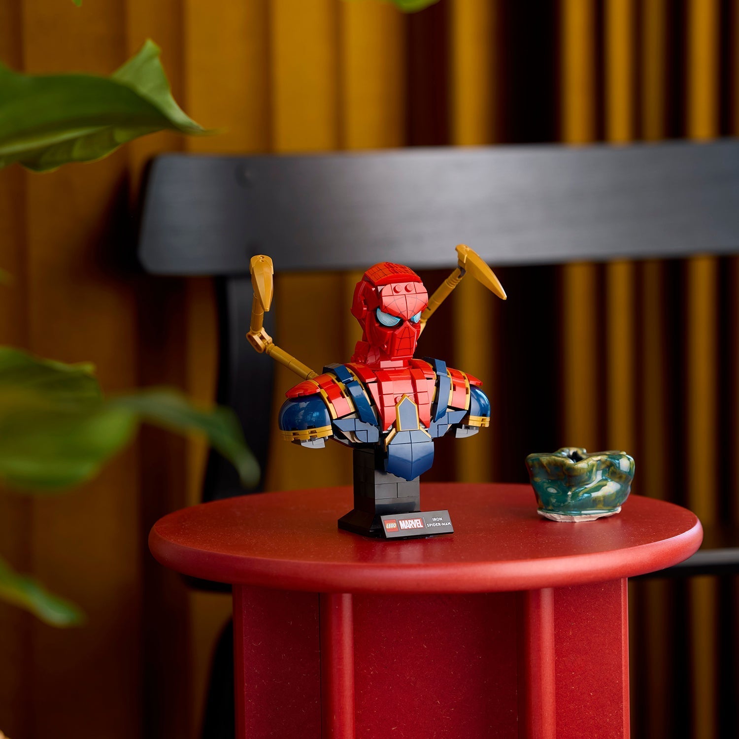 LEGO® Marvel Iron Spider-Man Bust