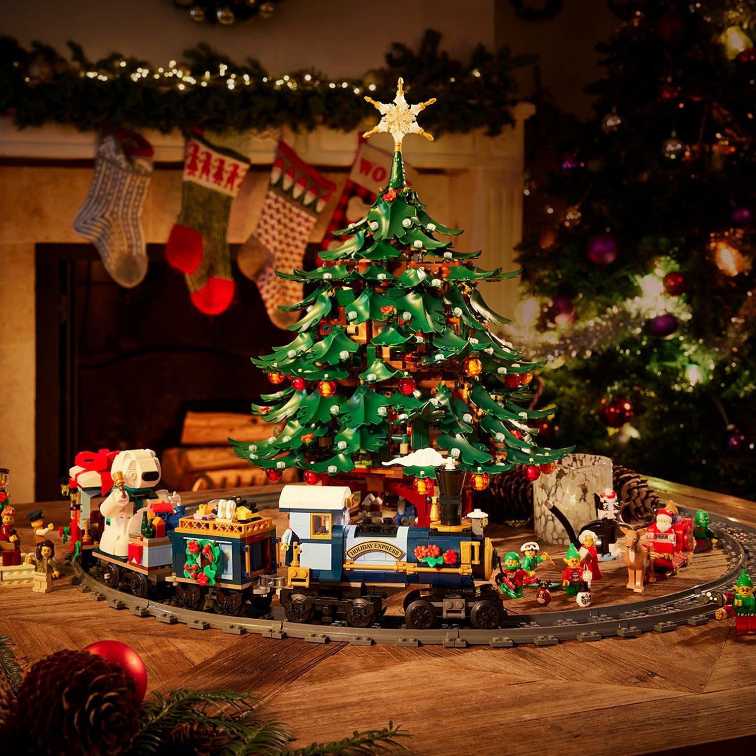 LEGO® Icons Holiday Express Train