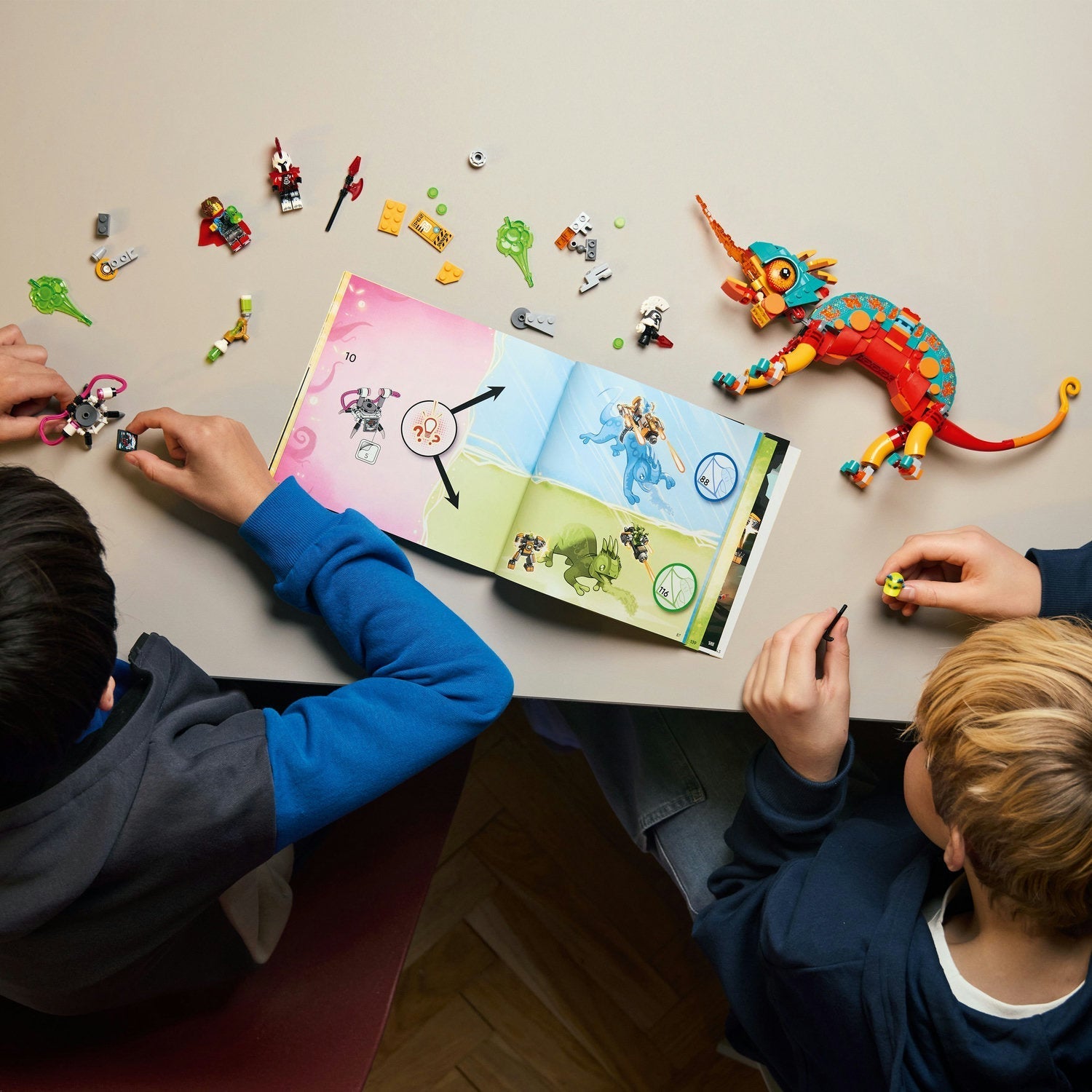 LEGO® DREAMZzz™ Mateo's Fire Chameleon