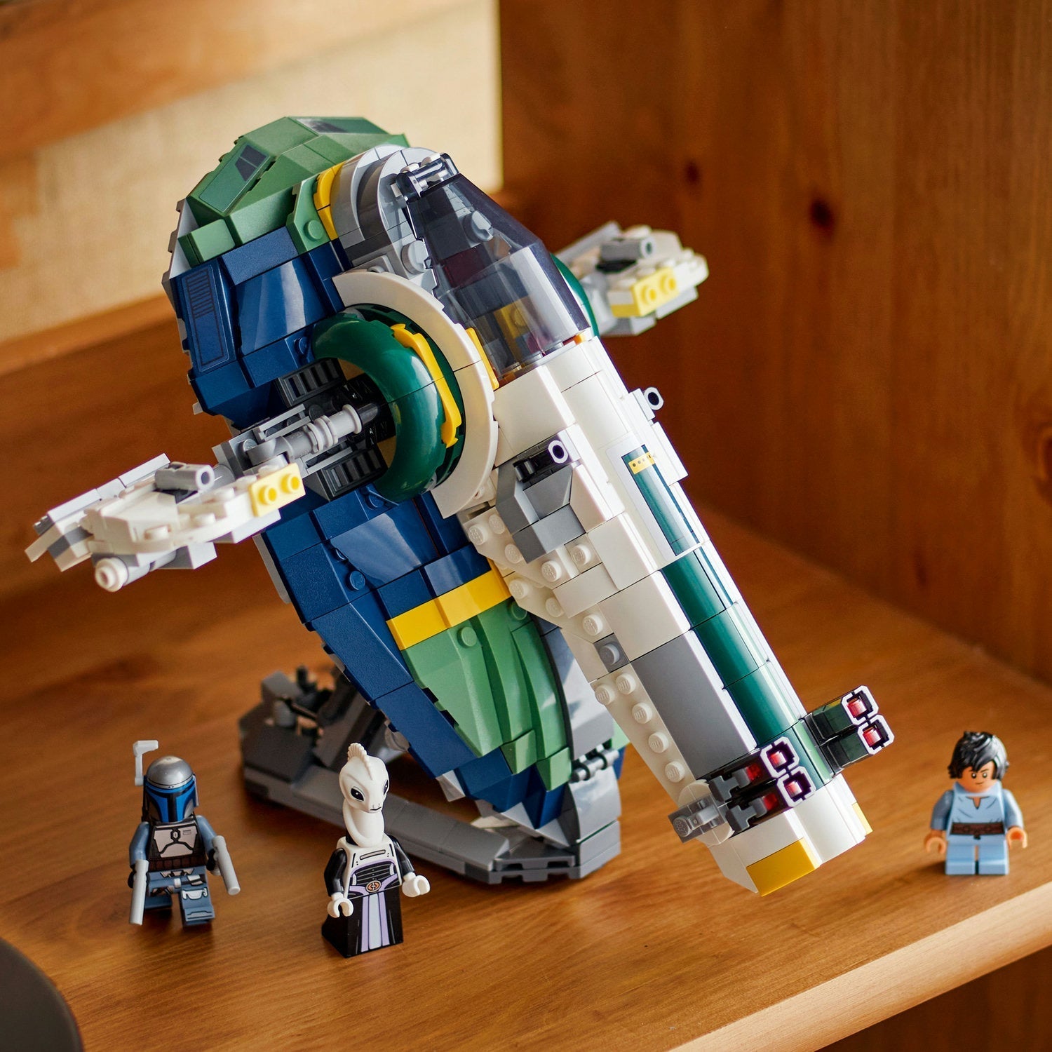 LEGO® Star Wars™ Jango Fett’s Starship