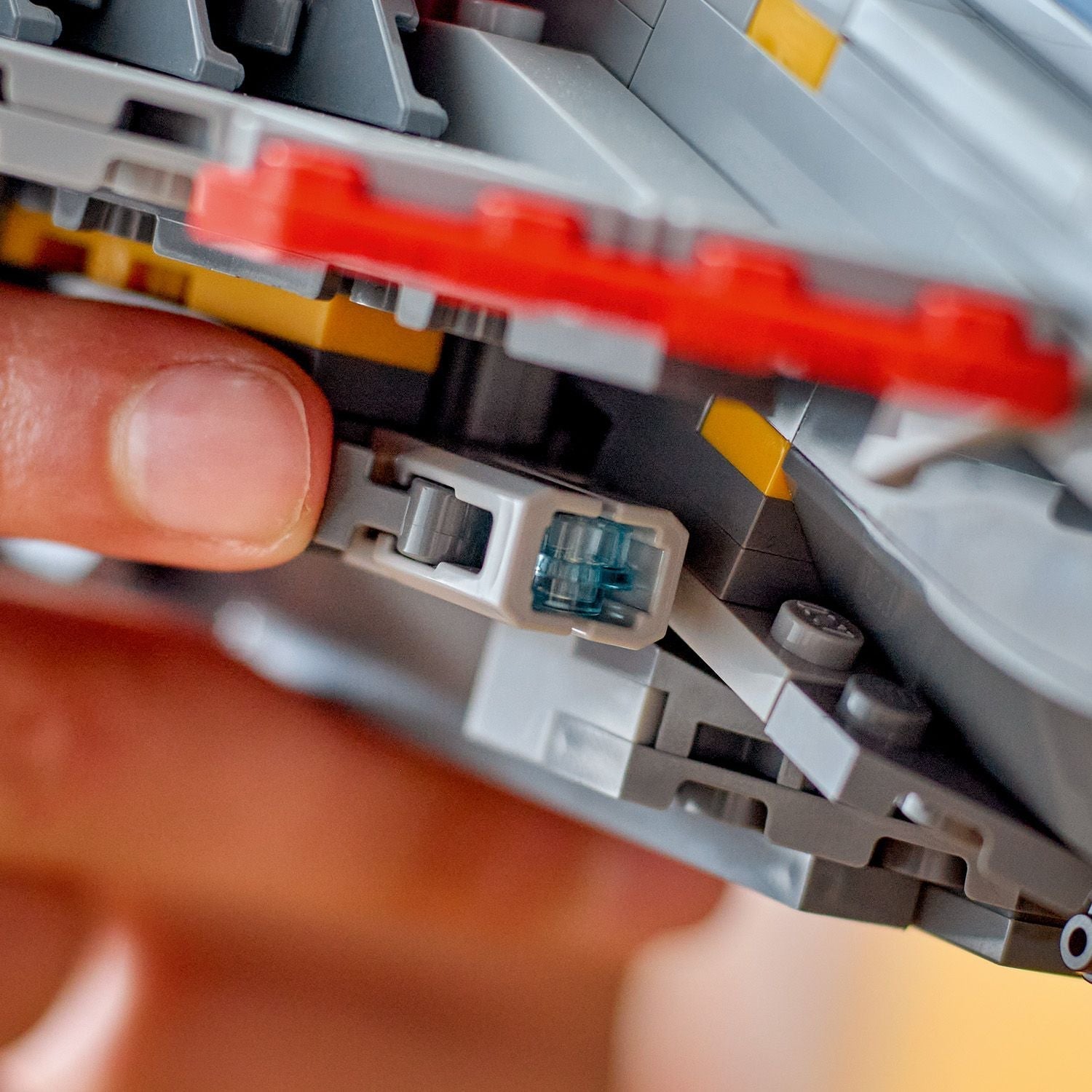 LEGO® Marvel Avengers: Age of Ultron Quinjet