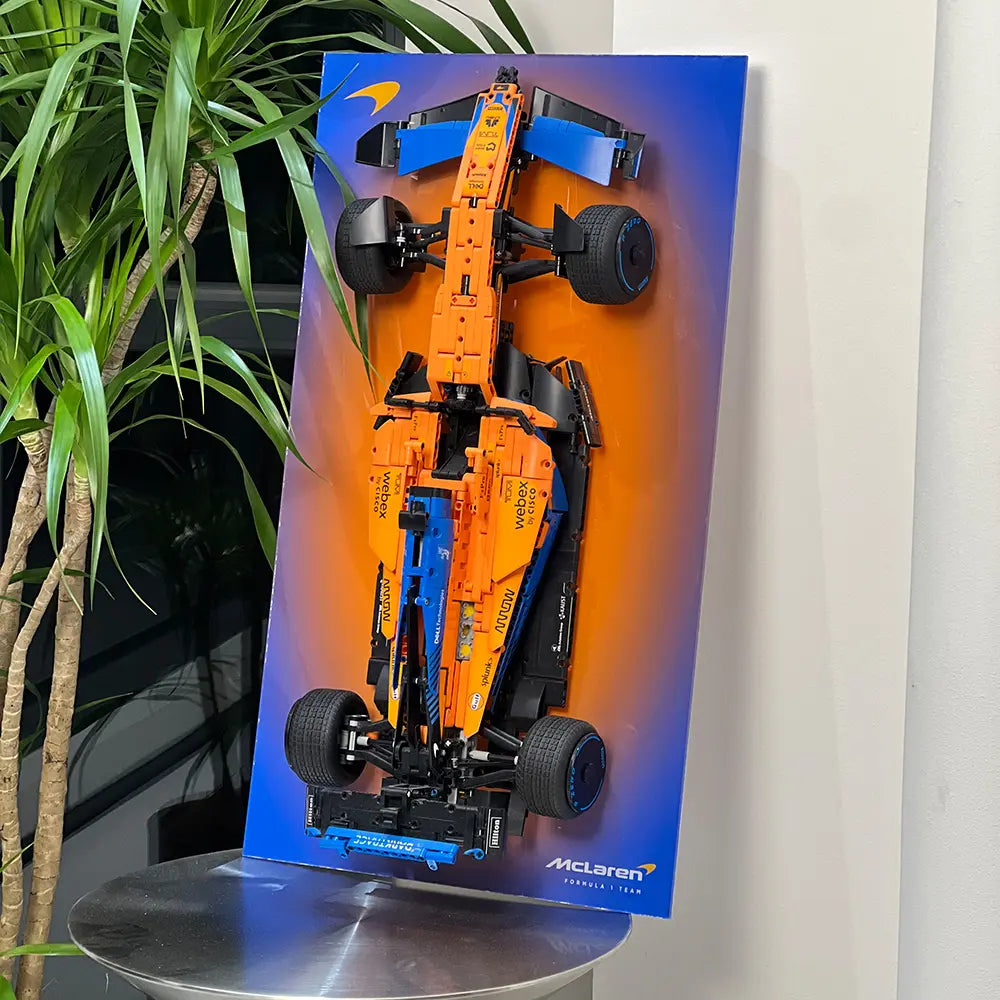 dia_frame_Technic_Displayed_in_a_FLOATING_Style_DISP04